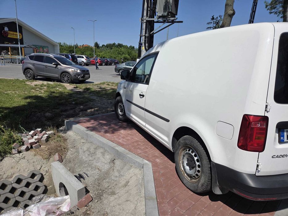 Volkswagen Caddy 2015, 1,6 tdi