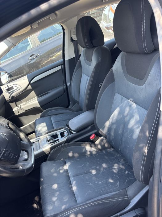 Citroen C4 e-hdi caixa automatica