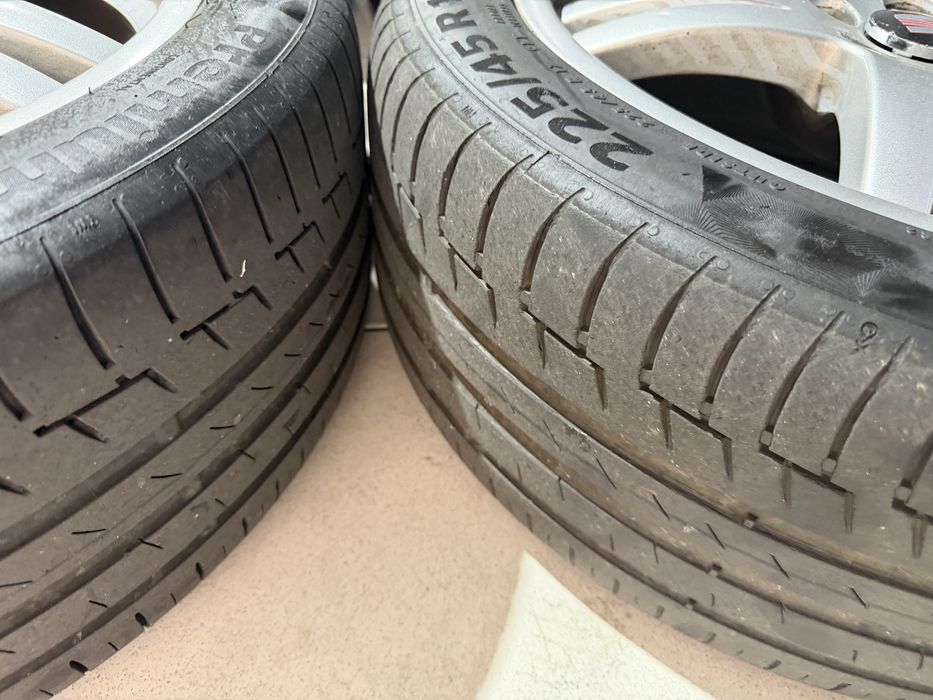 Jantes Seat R17 C/pneus 5x100