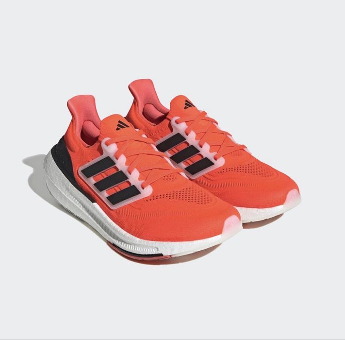 Чоловічі кросівки Adidas UltraBoost Light