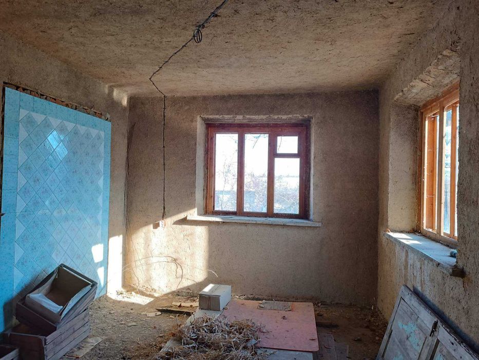 Продаж будинку з ділянкою в с. Печера, Вінницька обл.