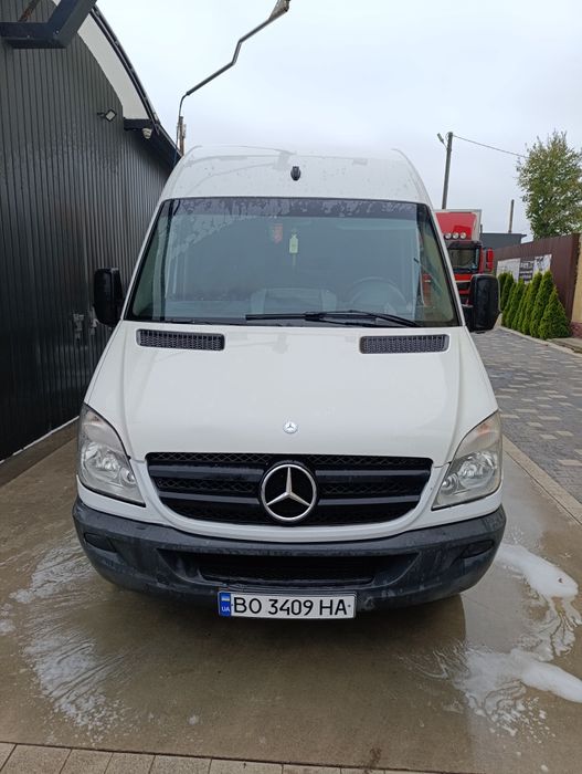 Оренда буса / Оренда вантажного авто / Прокат авто