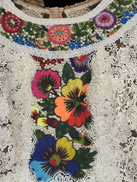 Вишиванки фемелі лук