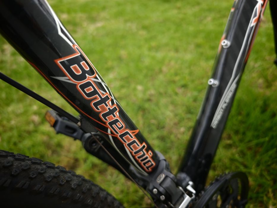 Bicicleta em carbono Bottecchia