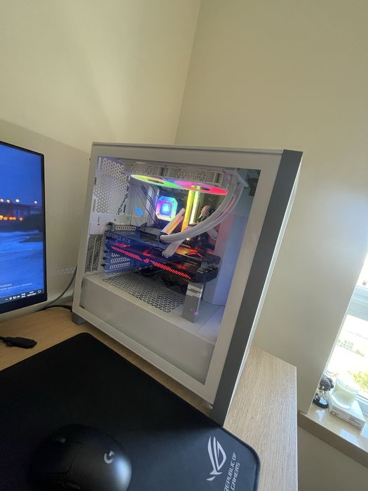 PC GAMER corsair/rog