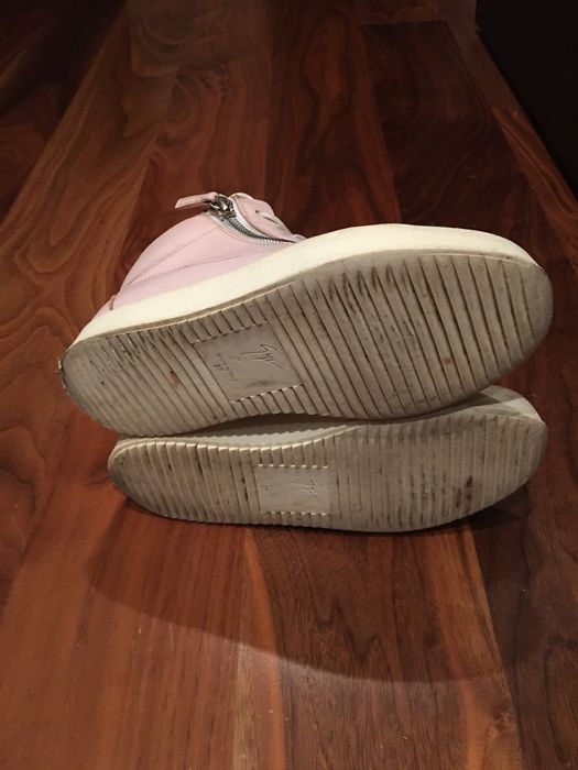 Продам женские ботинки Giuseppe Zanotti