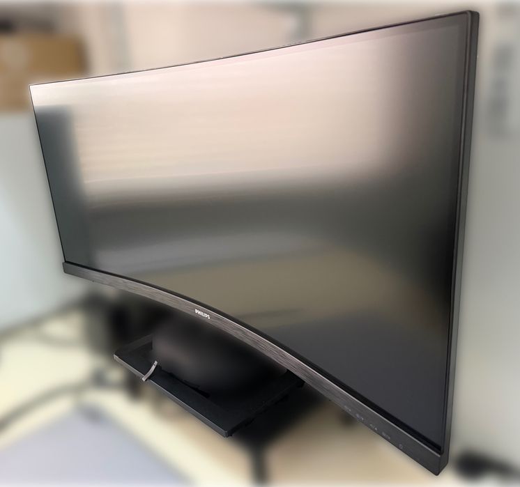 Monitor Philips 34" WQHD 3440x1440, Curved1500R, USB-C, 100Hz - Novo