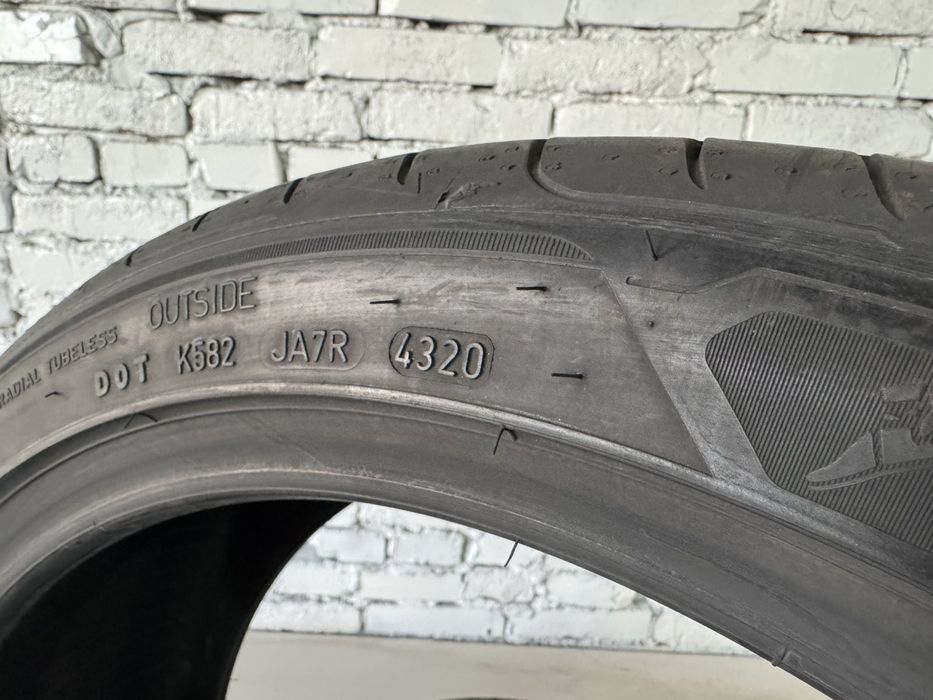 Літні шини Goodyear 225/45 R19