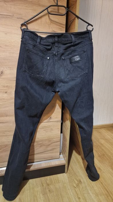 Jeansy męskie Wrangler