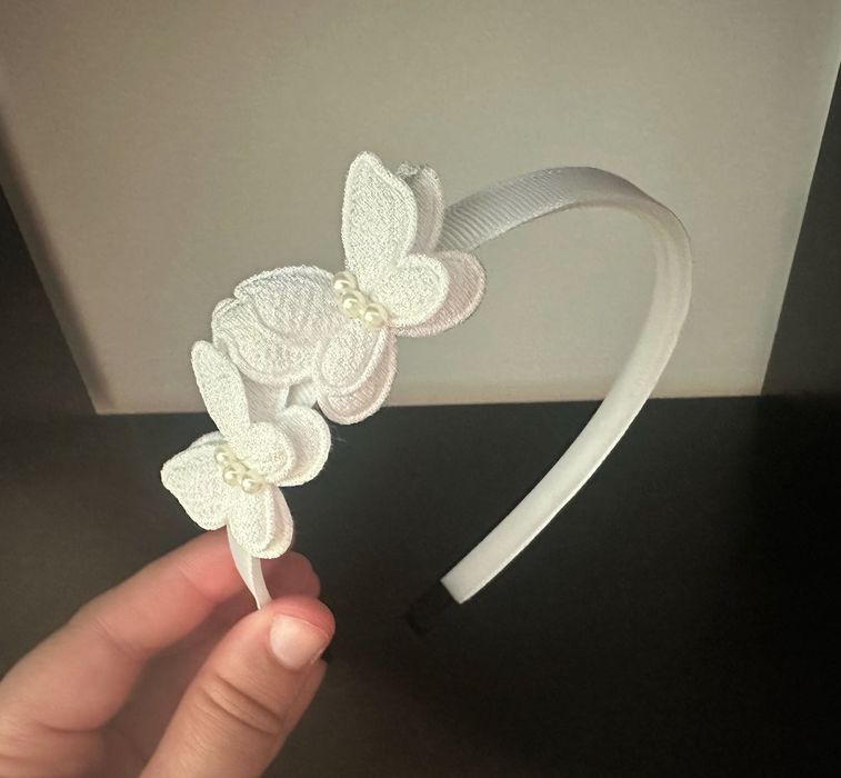 Bandolete Branca  Borboletas para Cabelo Criança