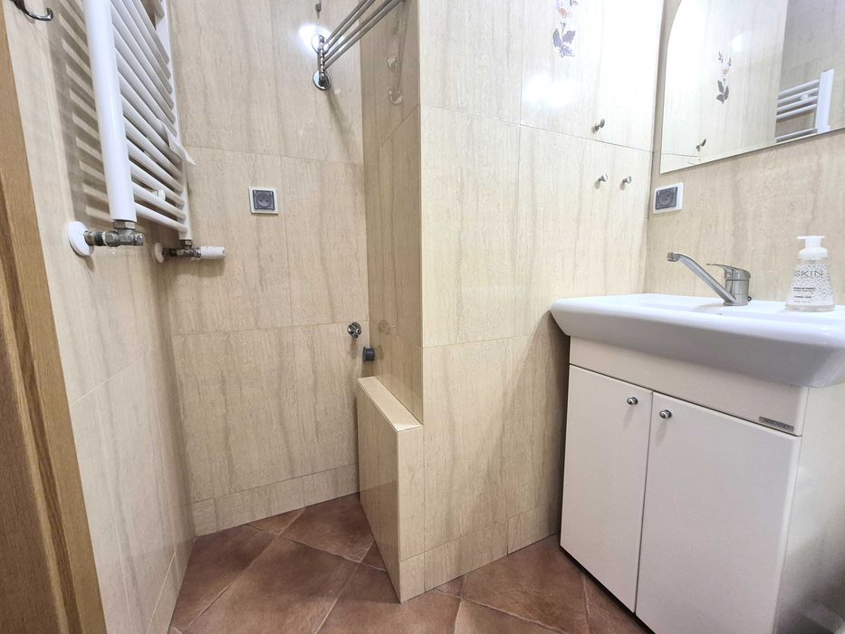 !!-trzy pokoje do wejścia WŚRÓD ZIELENI, kameralne osiedle z 2009 ROKU-TARAS 8,5m2-piwnica 4m2-!!