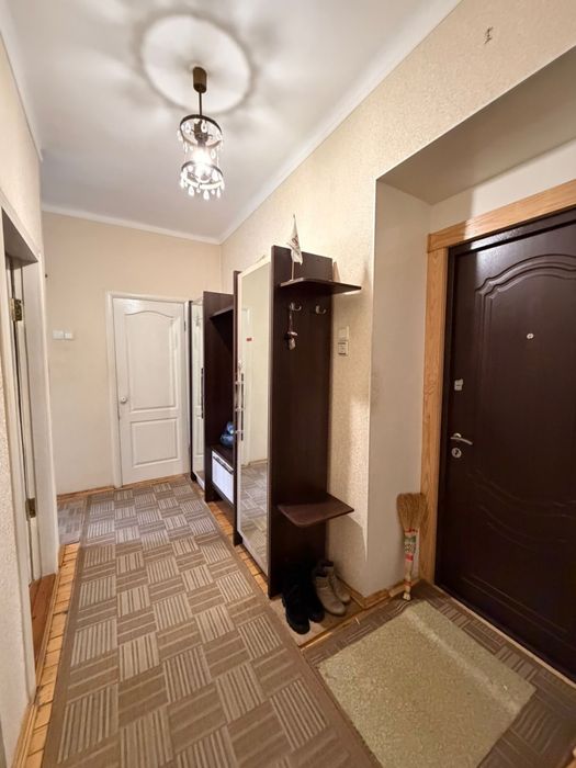 Продается 2-к квартира на ул. Театральная