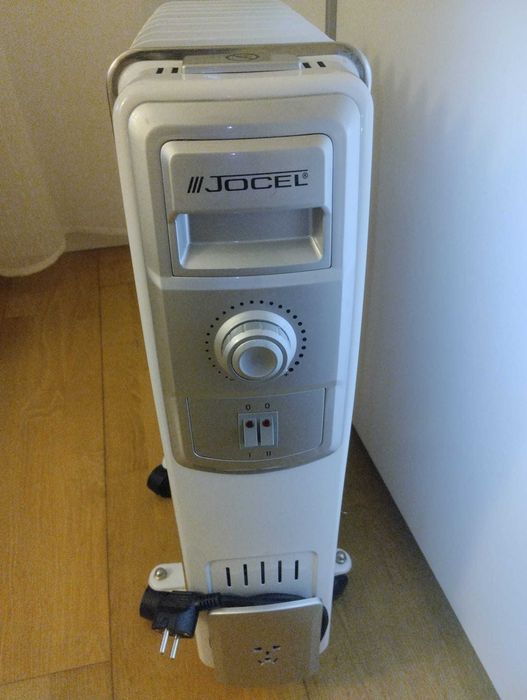 3 Aquecedores (2 a Óleo e 1 Halogénio e 1 Térmico)  Tudo apenas 60eur