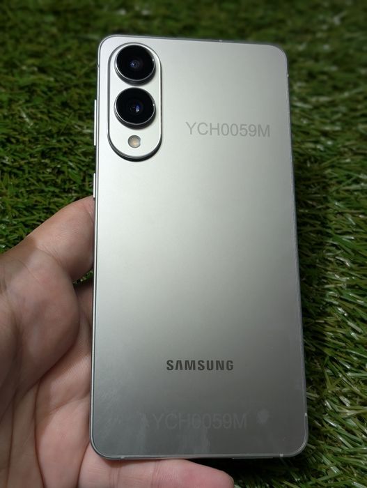 Samsung galaxy s25 edge  12/256GВ (21831)