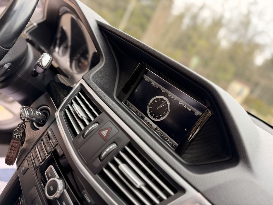 Mercedes Benz E 250