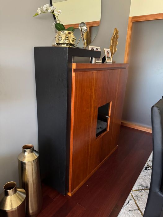 Móvel de arrumos/decoração