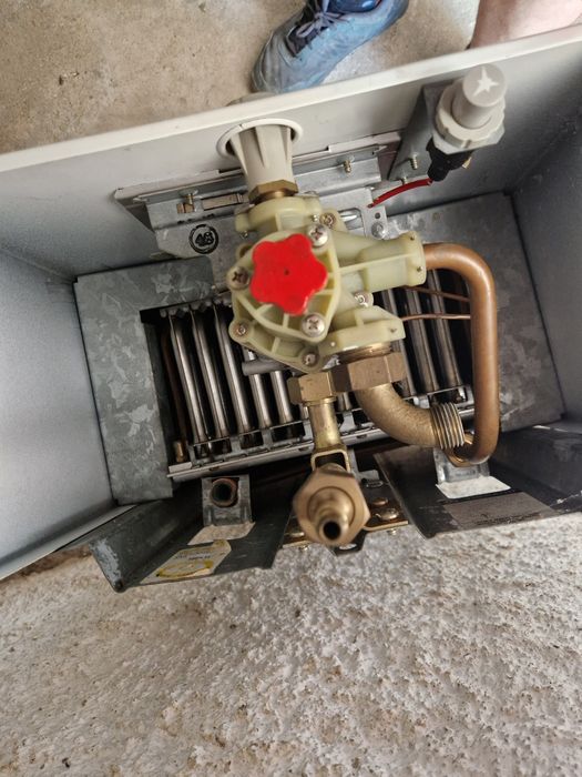 Esquentador Zeus a funcionar