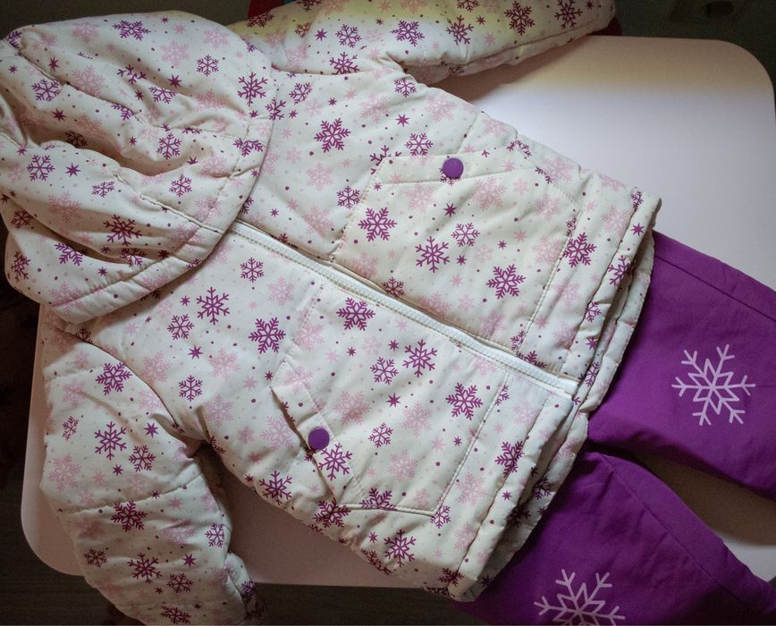 Зимовий набір/комбінезон+шапка+уги