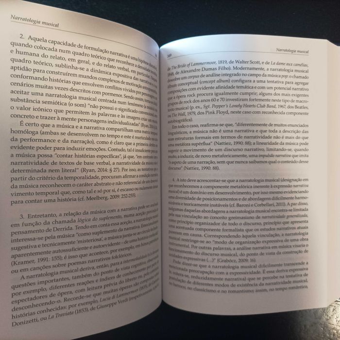Dicionário de Estudos Narrativos