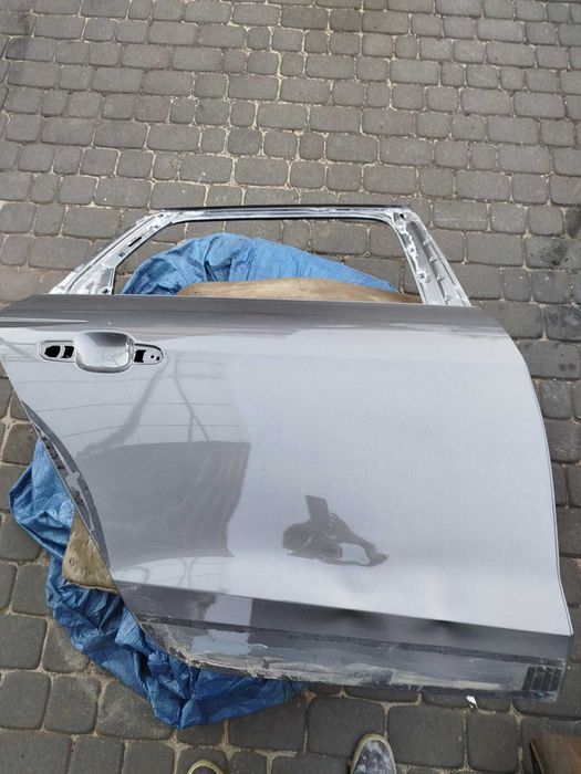 Drzwi prawy tył/przód Audi a4 b9 allroad uszkodzone