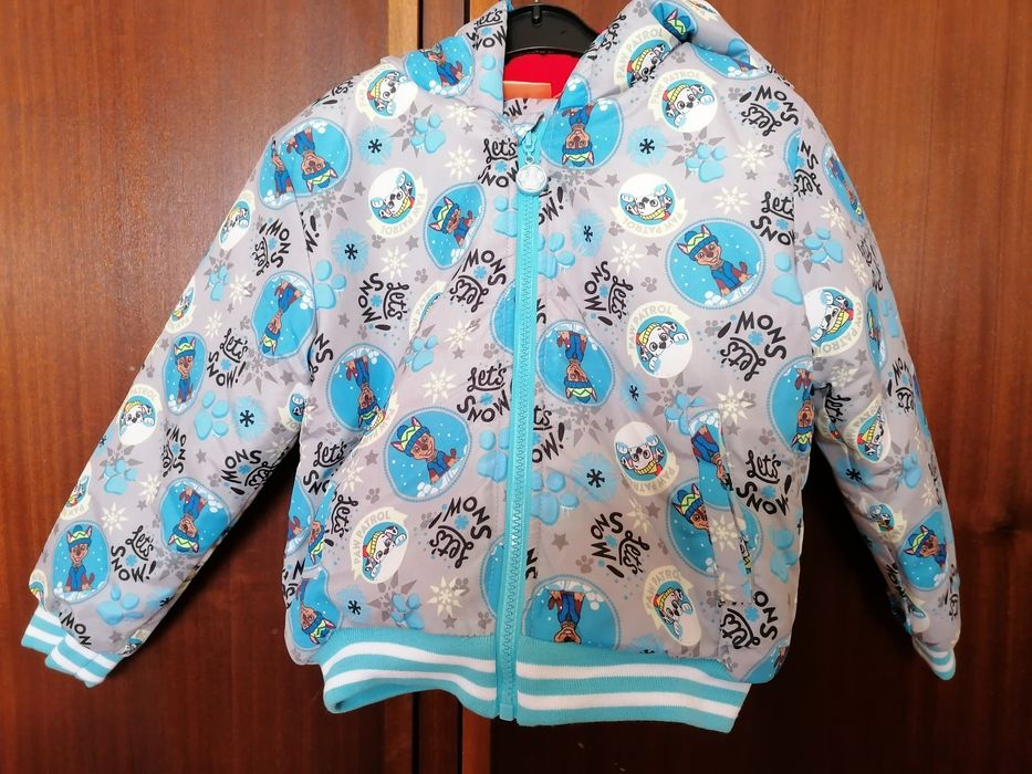 Casaco quente menino. Novo!