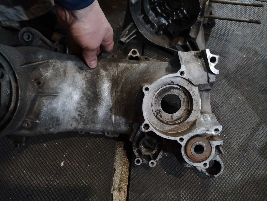 Картера на ЗДТ мотор Гилера- пиаджио 180 сс с редуктором в сборе