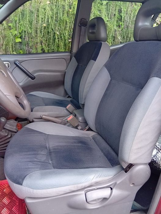 Nissan Terrano 2