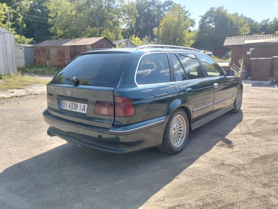 Бмв е39               .