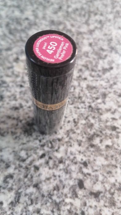 Batom Revlon 450 - NOVO E SELADO