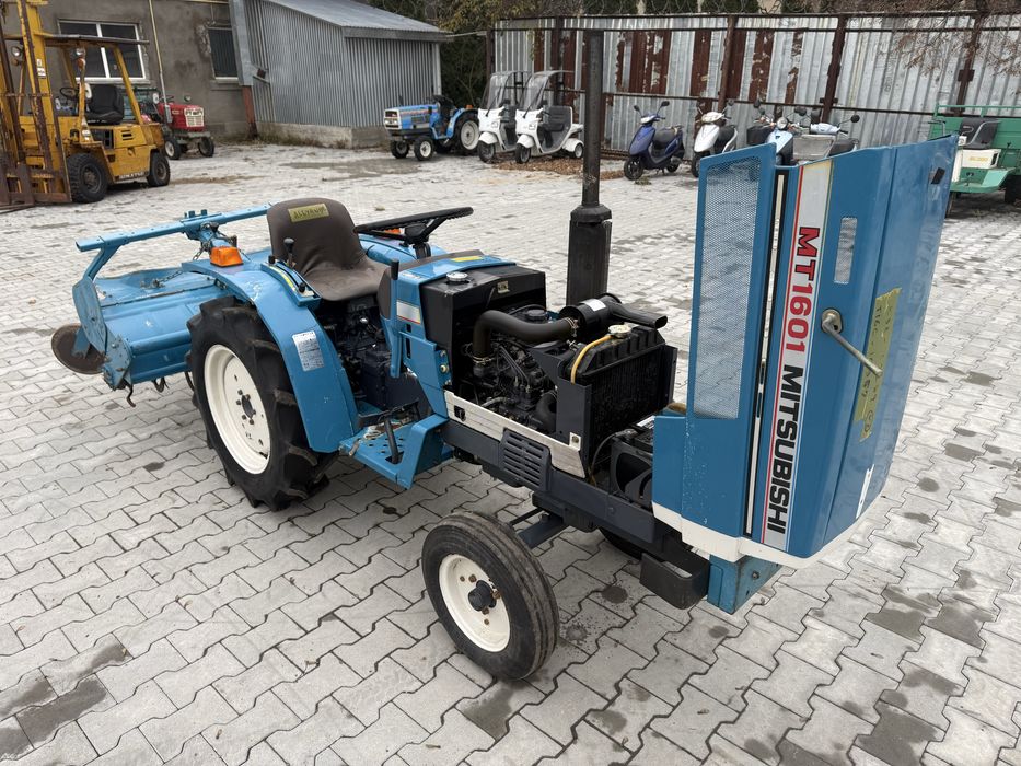 Японський трактор Mitsubishi MT1601