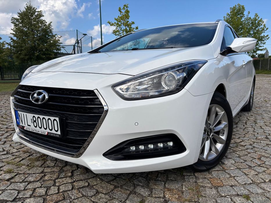 Hyundai i40 2.0 BENZ Automat 128000km!! Led Navi Klimatronik Kamera Stan Idealny