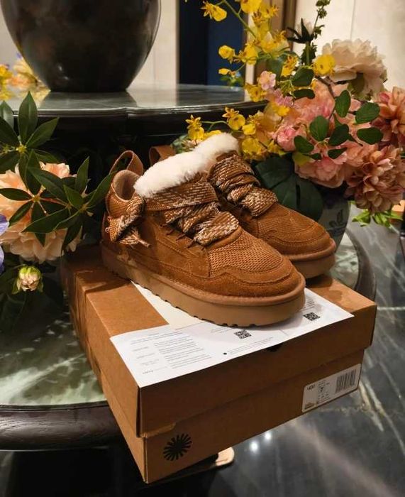 UGG Lowmel Chestnut Rozmiar 40