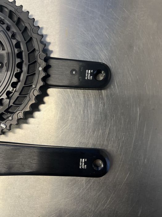 Grupa Shimano 105 Di2 2x12 R7100 z demontażu