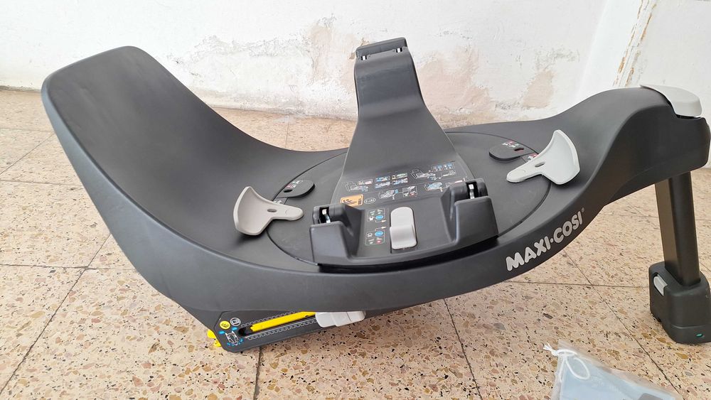 Maxi-cosi Carrinho + Ovo + Base isofix