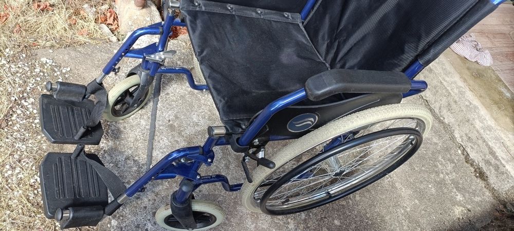 Cadeira Rodas Breezy 90