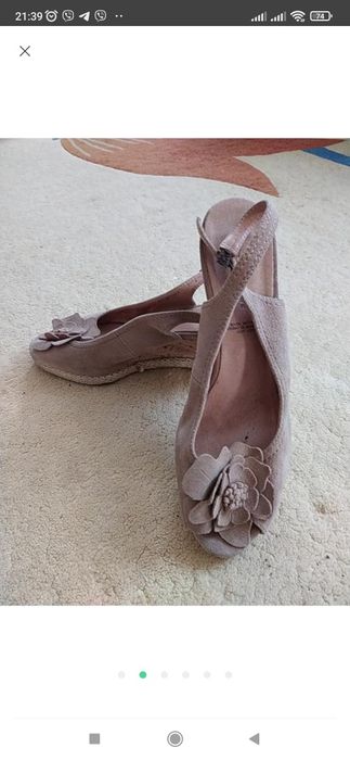 Шлепанцы босоножки