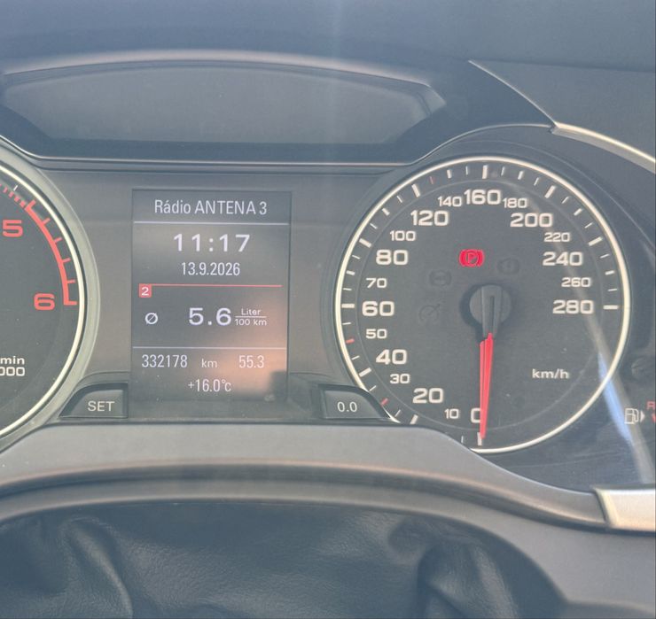 Audi A4 — fotografia 5