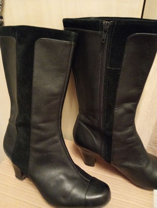 Ładne buty kozaczki do łydek skórzane