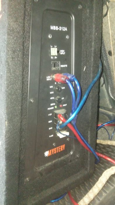 Продам Сабвуфер ..