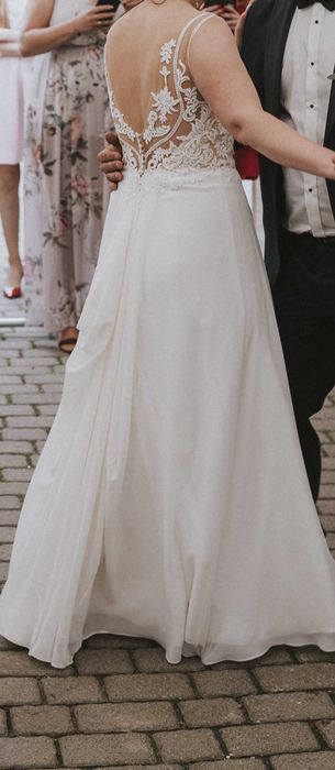 Suknia ślubna marki Gala Belize rozmiar 38