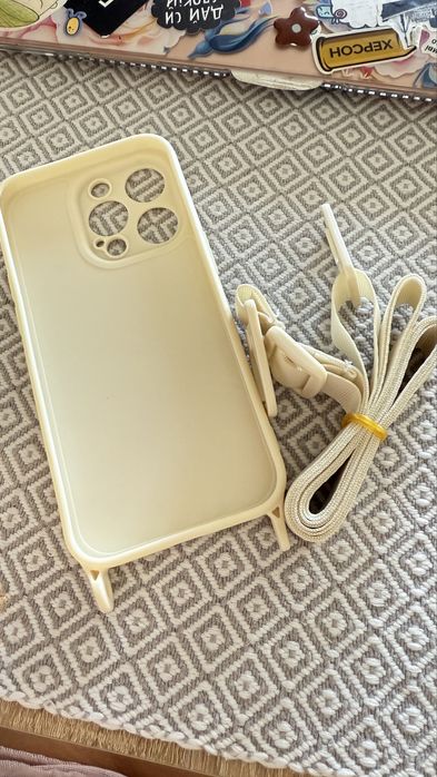Чохол з ремінцем для iphone 14 pro