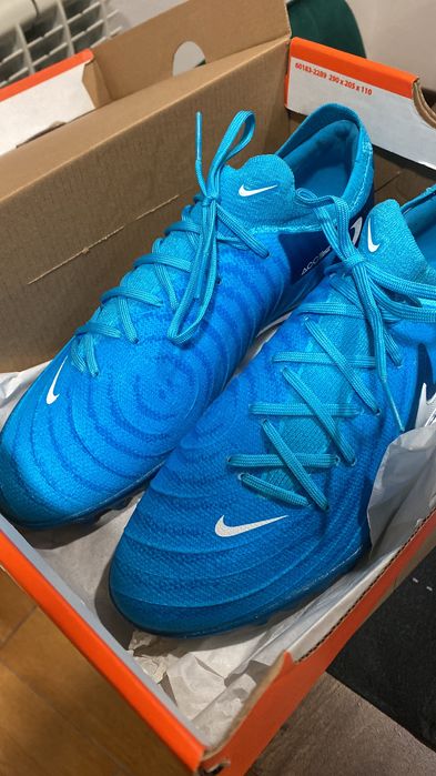 Nike Phantom GX 2 Pro Botas de
fútbol de perfil bajo TF