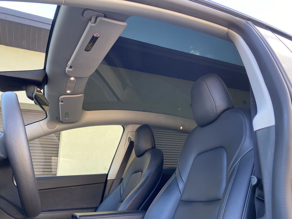 Продається /обмін на Нерухомість Tesla Y 2022 Perfomance