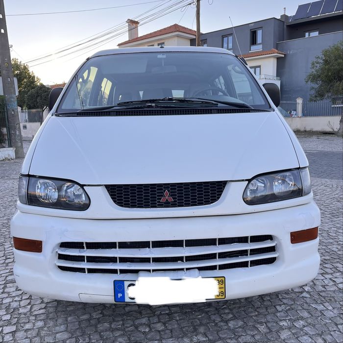 Mitsubishi L400 2.5 td 9 lugares