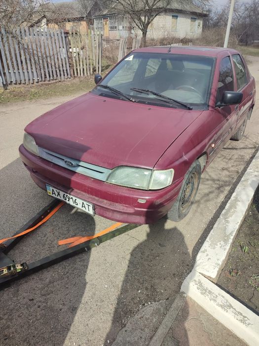 Розбираю Ford escort orion