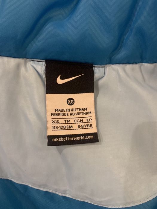 Детская куртка NIKE
