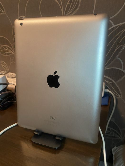 Sprzedam iPad 3-4