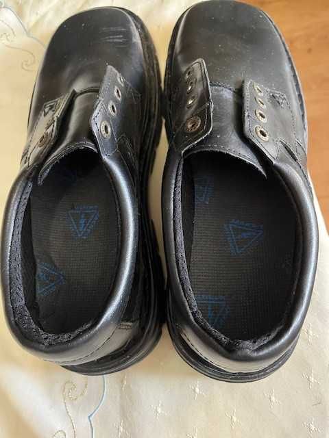 Półbuty rozmiar 45, wkładka ~ 29 cm. skóra miękka naturalna