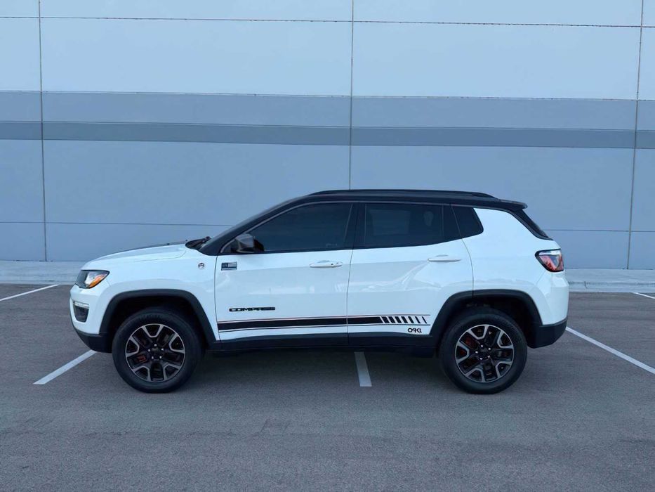 Jeep Compass Trailhawk      2019