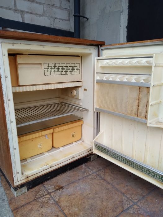 Маленький холодильник 85 см